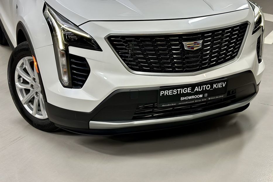 Продам Cadillac XTS XT4 2022 года в Киеве