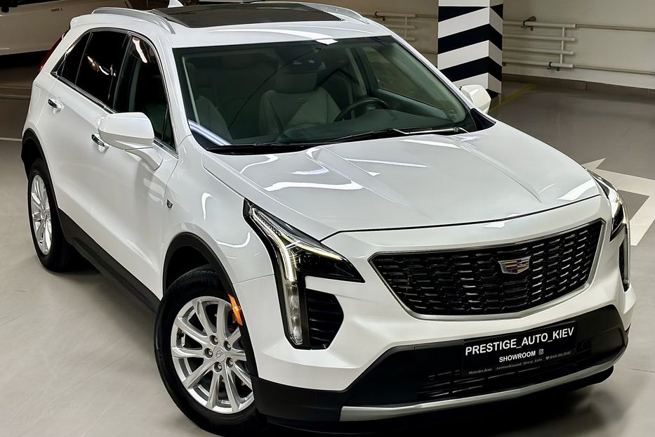 Продам Cadillac XTS XT4 2022 года в Киеве