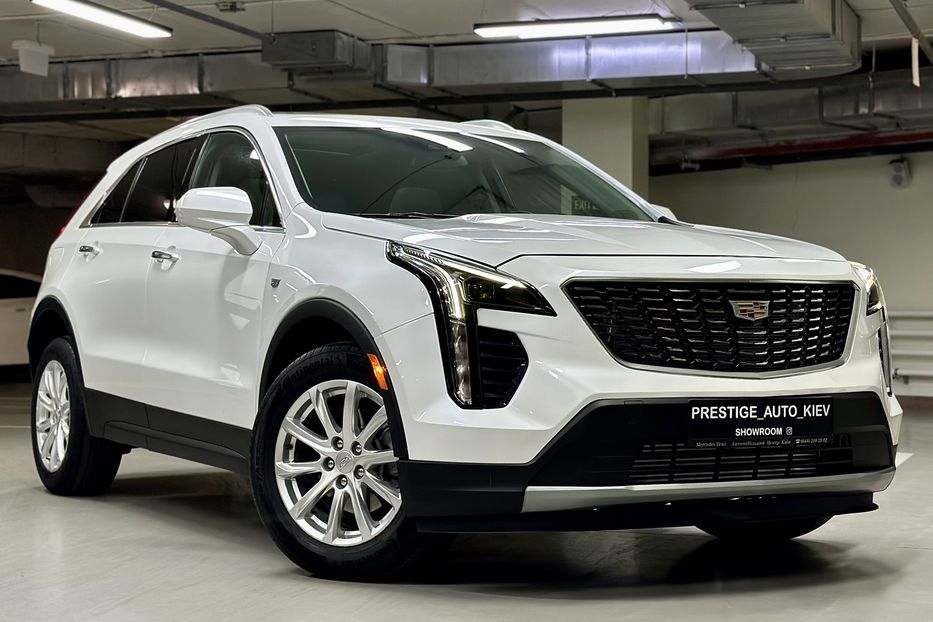 Продам Cadillac XTS XT4 2022 года в Киеве