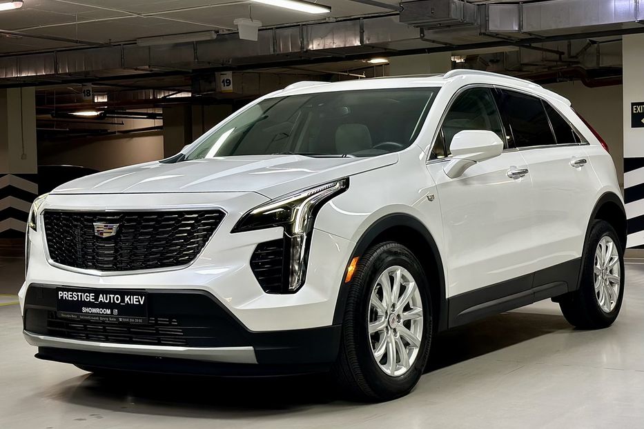 Продам Cadillac XTS XT4 2022 года в Киеве