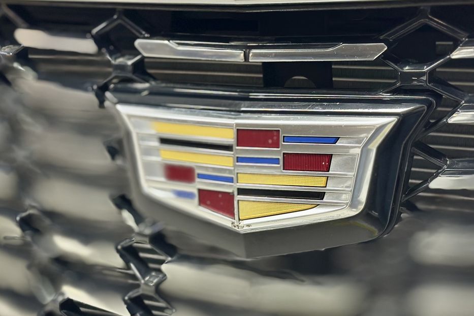 Продам Cadillac XTS XT4 2022 года в Киеве