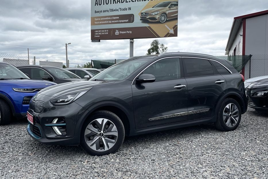 Продам Kia Niro 64 kw PREMIUM  2021 года в Львове
