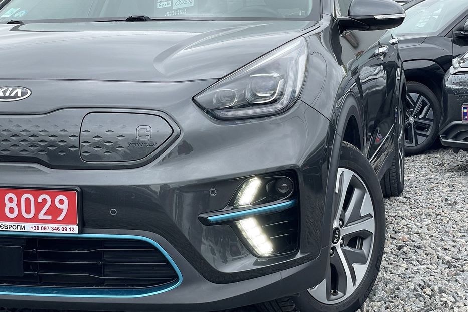 Продам Kia Niro 64 kw PREMIUM  2021 года в Львове