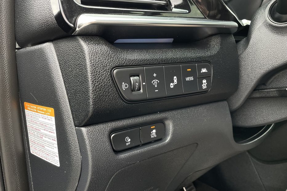 Продам Kia Niro 64 kw PREMIUM  2021 года в Львове