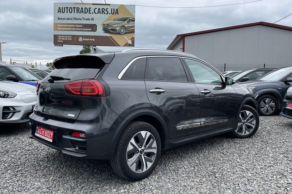 Продам Kia Niro 64 kw PREMIUM  2021 года в Львове