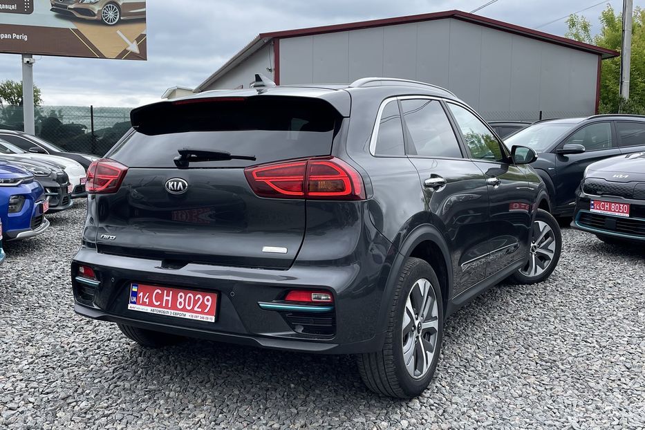 Продам Kia Niro 64 kw PREMIUM  2021 года в Львове