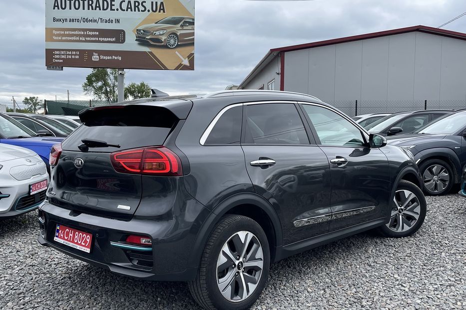 Продам Kia Niro 64 kw PREMIUM  2021 года в Львове
