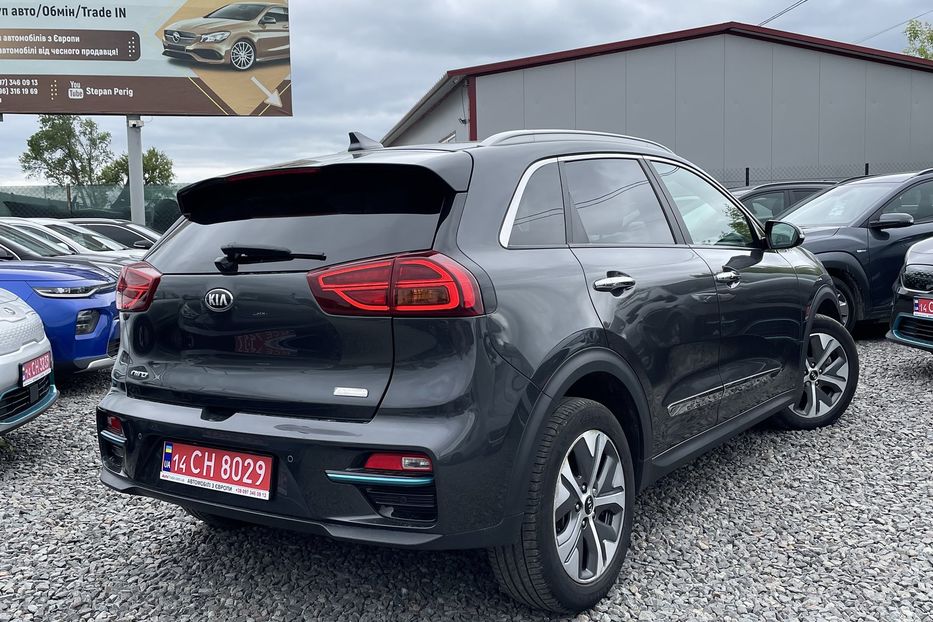 Продам Kia Niro 64 kw PREMIUM  2021 года в Львове
