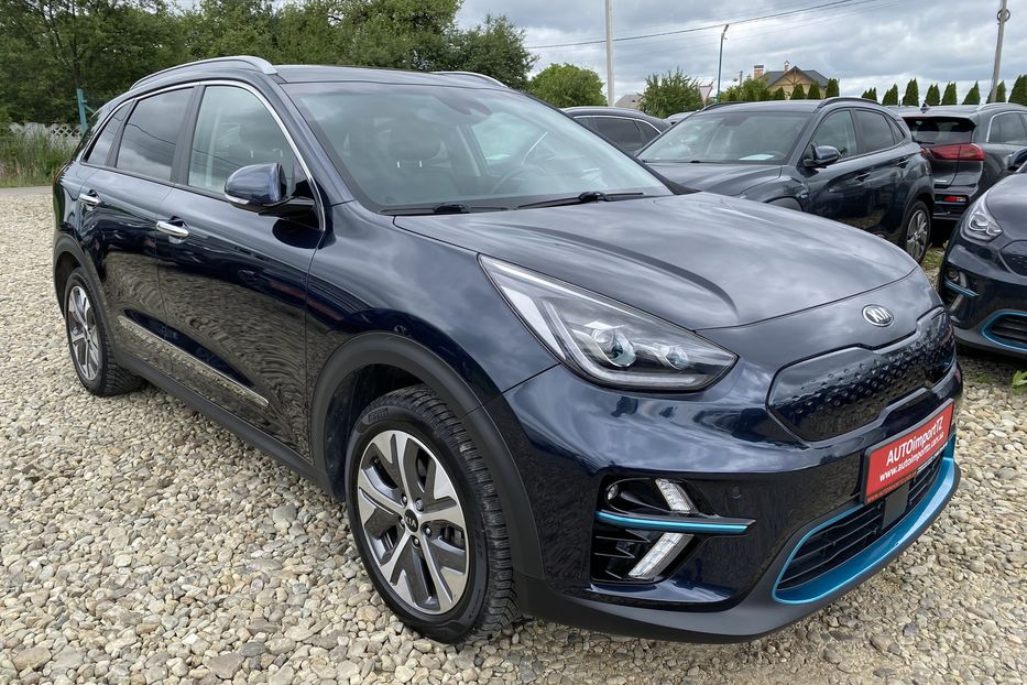 Продам Kia Niro 64 kWh Макс. комплектація 2020 года в Львове