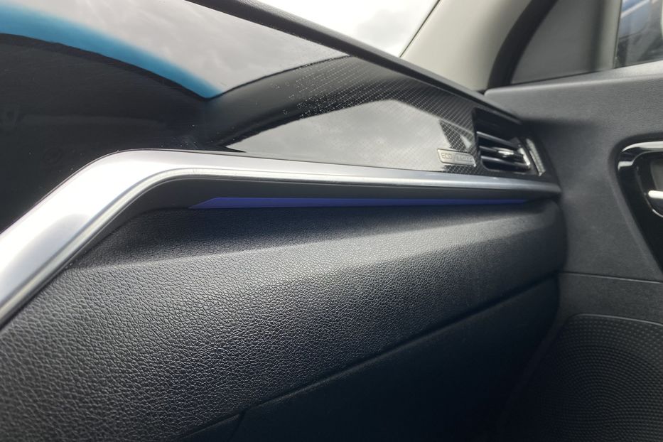 Продам Kia Niro 64 kWh Макс. комплектація 2020 года в Львове