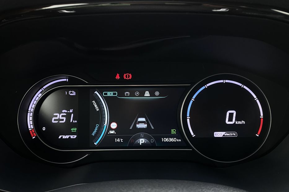 Продам Kia Niro 64 kWh Макс. комплектація 2020 года в Львове