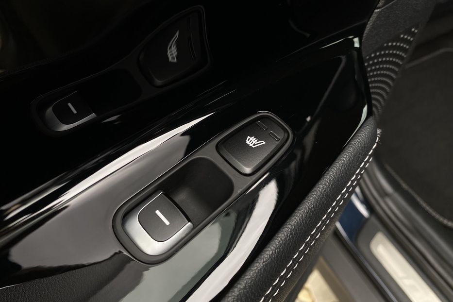 Продам Kia Niro 64 kWh Макс. комплектація 2020 года в Львове