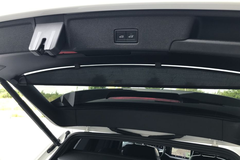 Продам Volkswagen Touareg R-LINE WEBASTO PANORAMA 210KW 2019 года в Львове