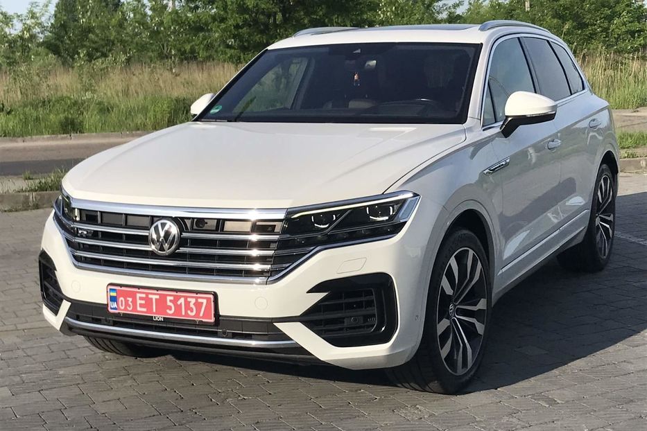Продам Volkswagen Touareg R-LINE WEBASTO PANORAMA 210KW 2019 года в Львове