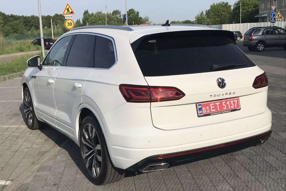 Продам Volkswagen Touareg R-LINE WEBASTO PANORAMA 210KW 2019 года в Львове