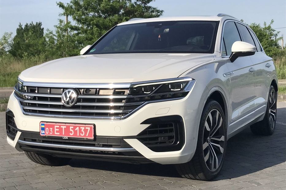 Продам Volkswagen Touareg R-LINE WEBASTO PANORAMA 210KW 2019 года в Львове