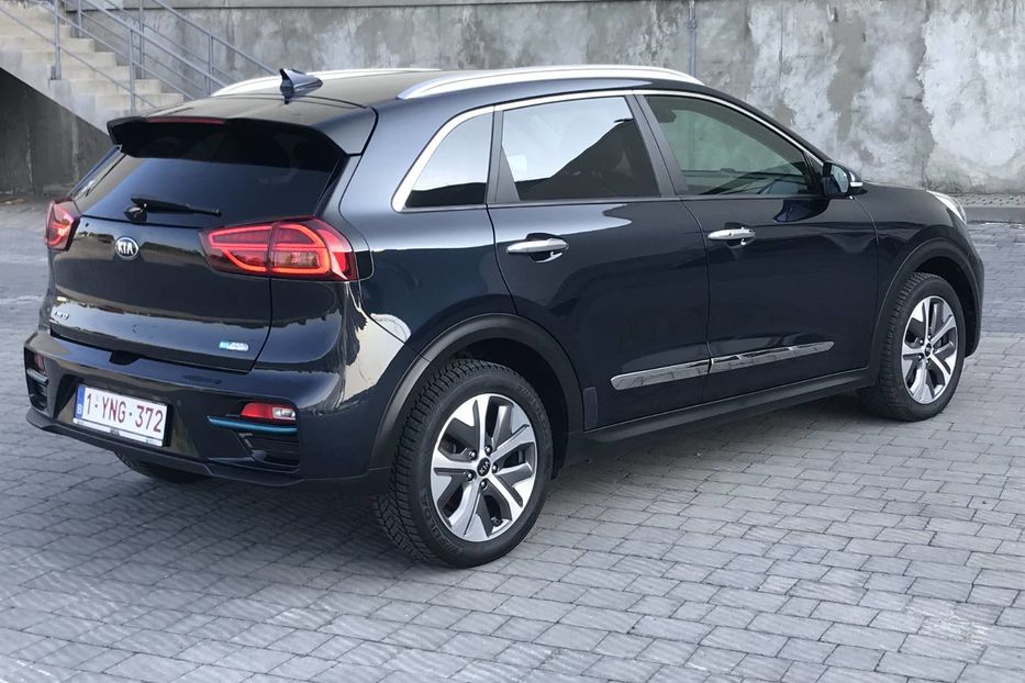 Продам Kia Niro e-Niro 150kW NAVI LED НЕ МАЛ 2020 года в Львове