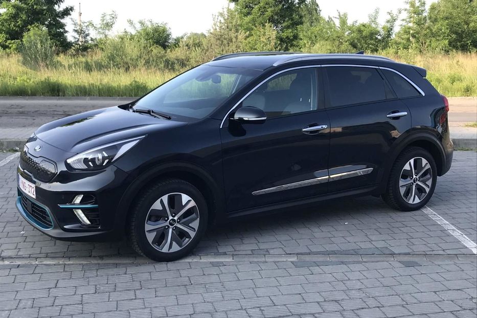 Продам Kia Niro e-Niro 150kW NAVI LED НЕ МАЛ 2020 года в Львове
