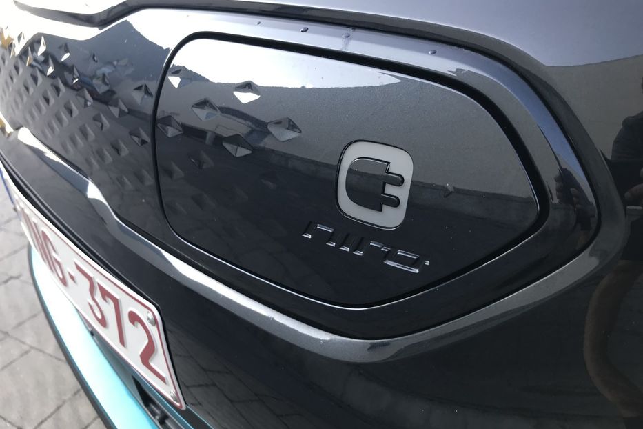 Продам Kia Niro e-Niro 150kW NAVI LED НЕ МАЛ 2020 года в Львове