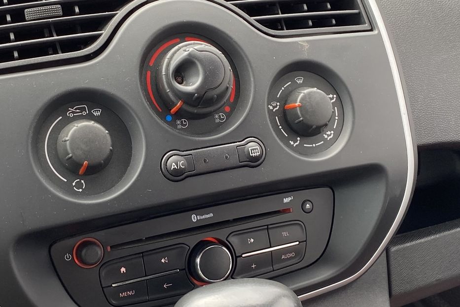 Продам Renault Kangoo пасс. 2021 года в Луцке