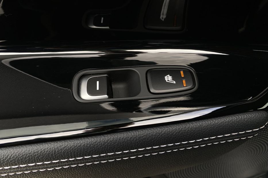 Продам Kia Niro 64 kWh Макс. комплектація 2020 года в Львове