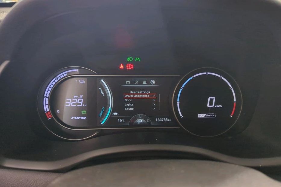 Продам Kia Niro 64 kw авто в дорозі 2021 года в Львове