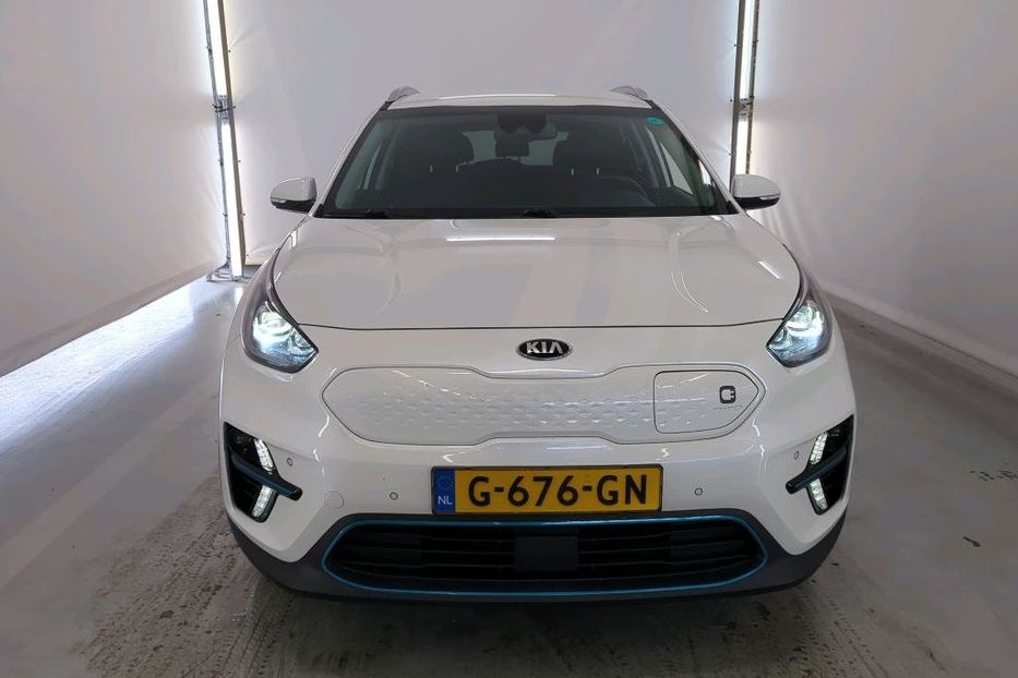 Продам Kia Niro 64 kw авто в дорозі 2021 года в Львове