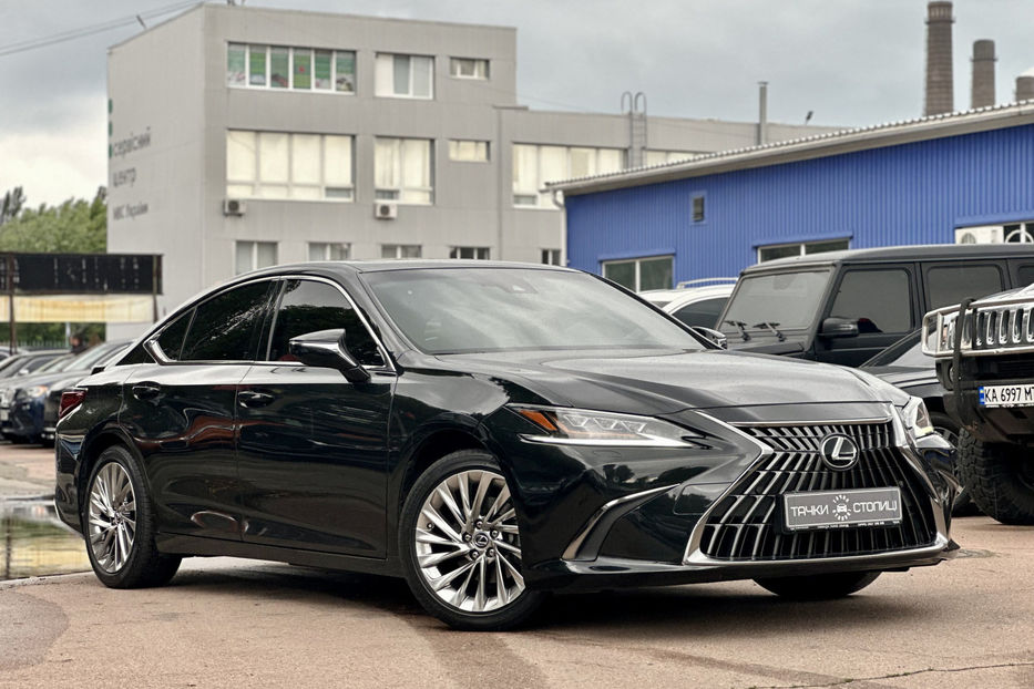 Продам Lexus ES 300 2022 года в Киеве