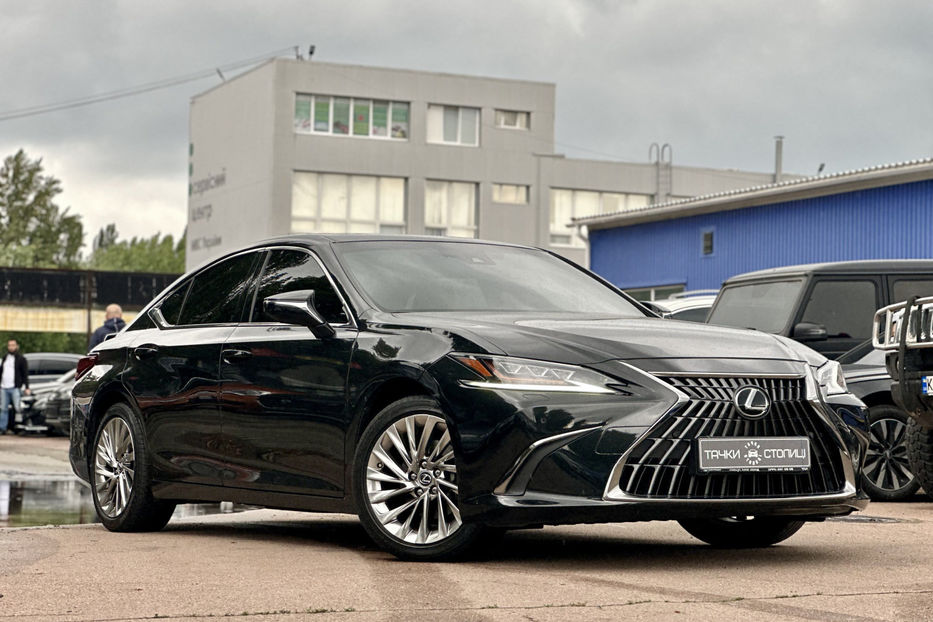 Продам Lexus ES 300 2022 года в Киеве