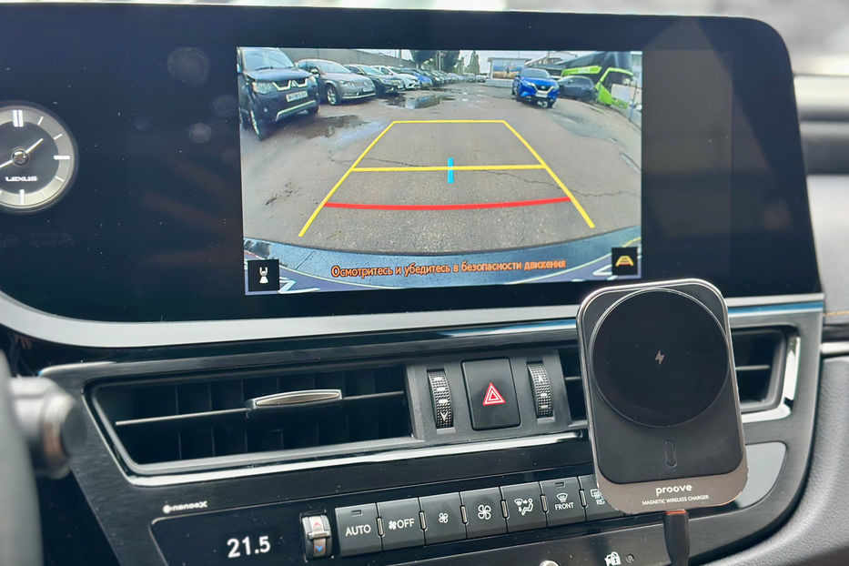Продам Lexus ES 300 2022 года в Киеве