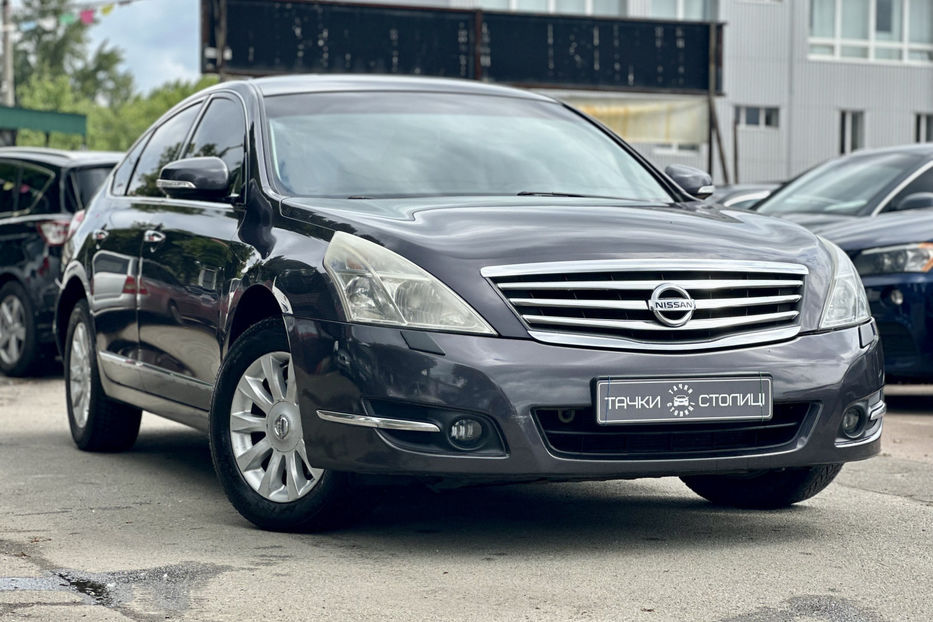 Продам Nissan Teana 2010 года в Киеве