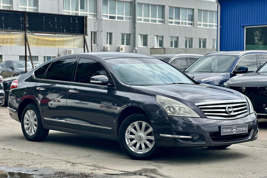 Продам Nissan Teana 2010 года в Киеве