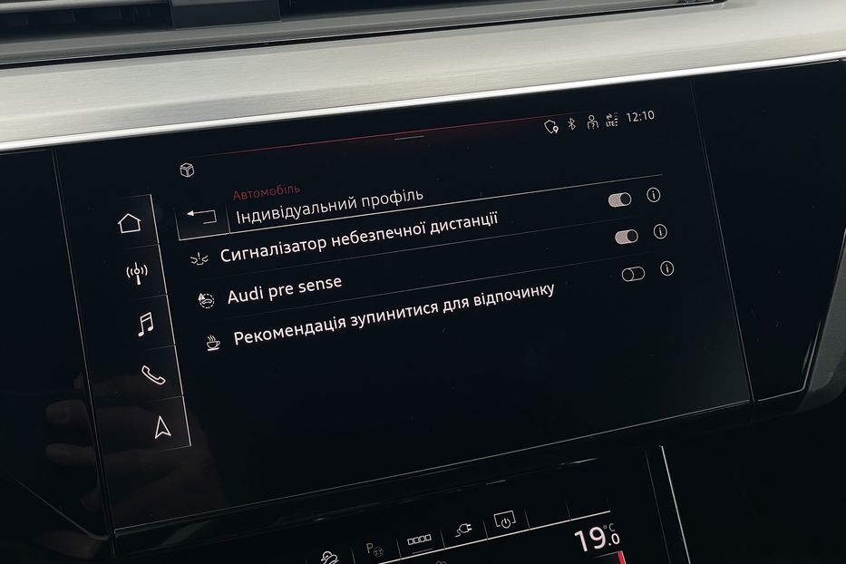Продам Audi E-Tron 55 S Line quattro  2022 года в Львове