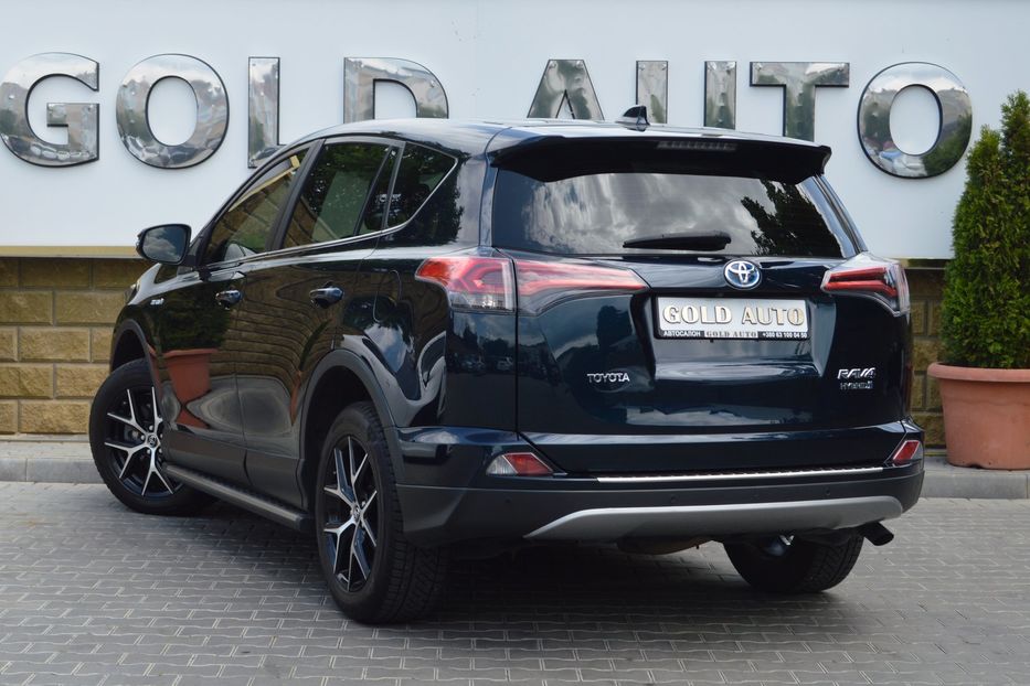 Продам Toyota Rav 4 2017 года в Одессе