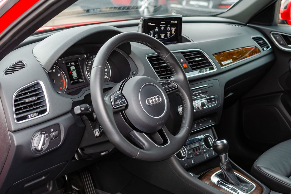 Продам Audi Q3 2.0T QUATTRO 2017 года в Киеве