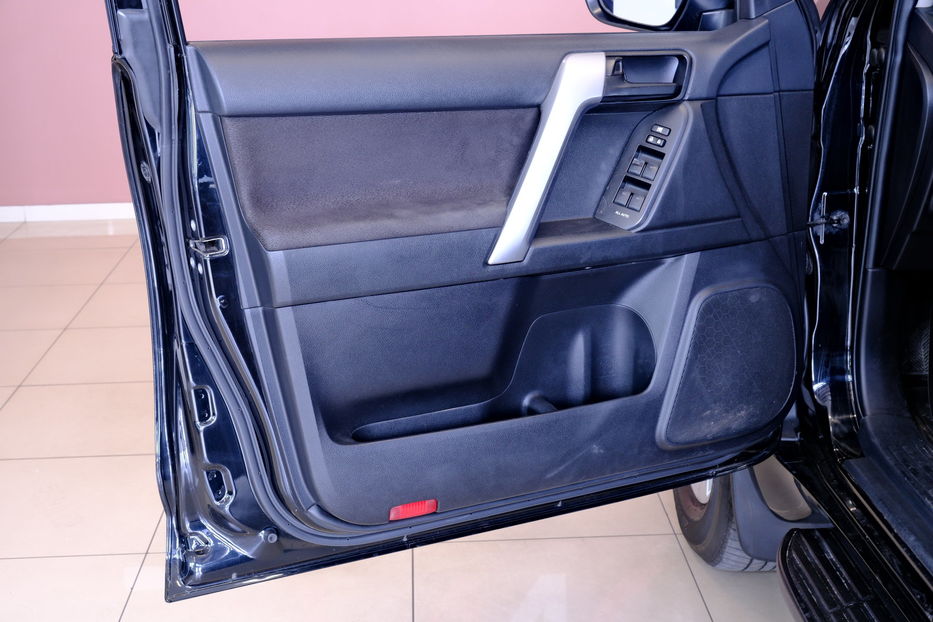 Продам Toyota Land Cruiser Prado 150 2018 года в Одессе