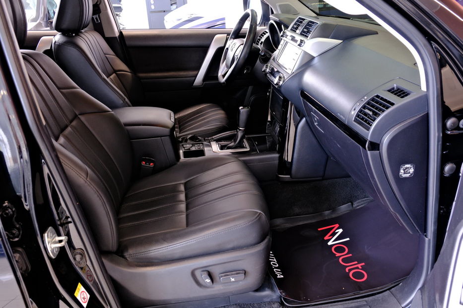 Продам Toyota Land Cruiser Prado 150 2018 года в Одессе