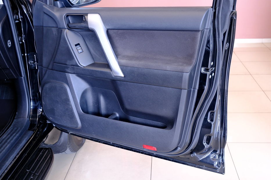 Продам Toyota Land Cruiser Prado 150 2018 года в Одессе