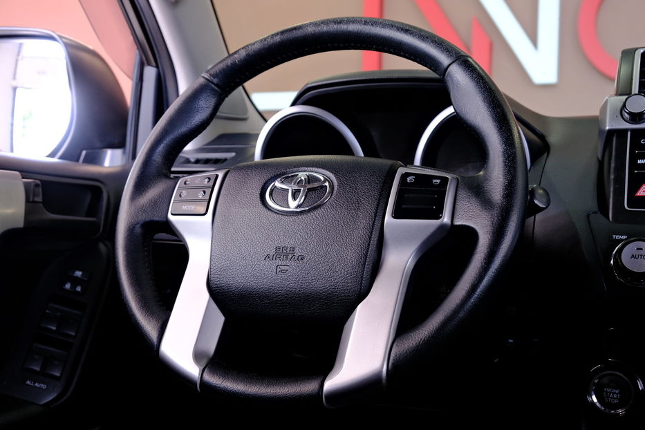 Продам Toyota Land Cruiser Prado 150 2018 года в Одессе