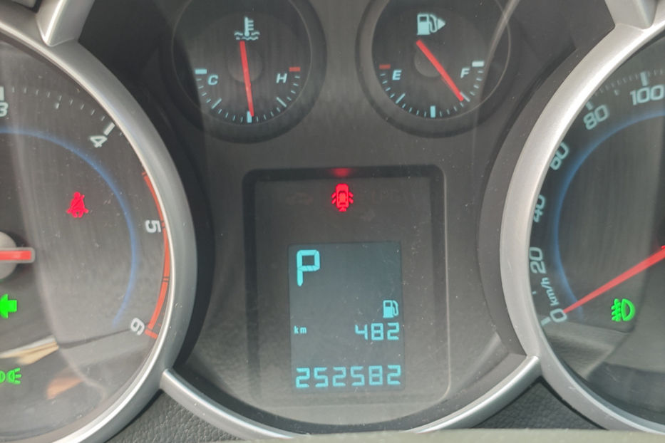 Продам Chevrolet Cruze 2012 года в Киеве