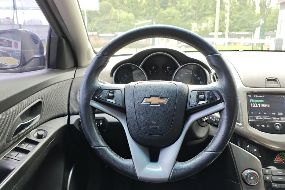 Продам Chevrolet Cruze 2012 года в Киеве