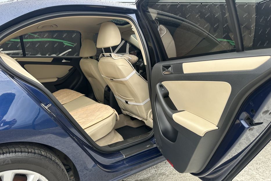 Продам Volkswagen Jetta 2.5 SE 2011 года в Киеве