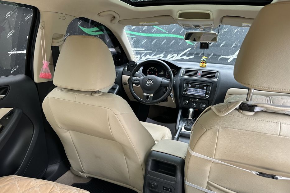 Продам Volkswagen Jetta 2.5 SE 2011 года в Киеве