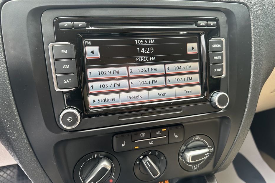 Продам Volkswagen Jetta 2.5 SE 2011 года в Киеве