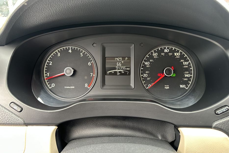 Продам Volkswagen Jetta 2.5 SE 2011 года в Киеве