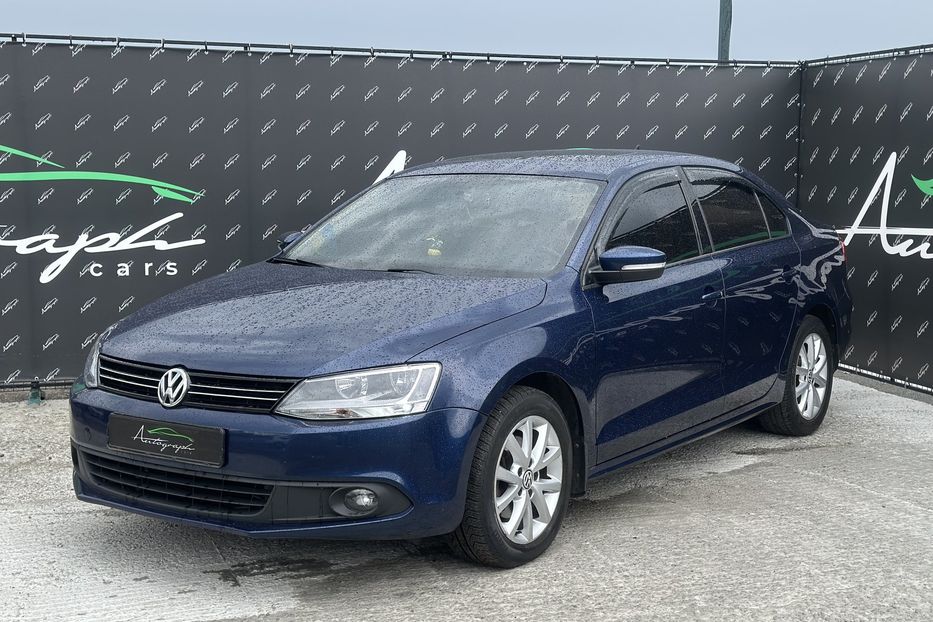 Продам Volkswagen Jetta 2.5 SE 2011 года в Киеве