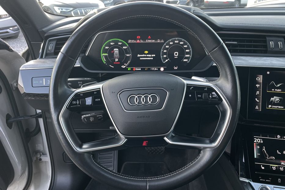 Продам Audi E-Tron 55 авто в Рівному 95kwh 2021 года в Ровно