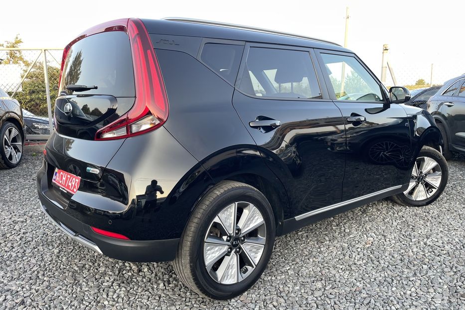Продам Kia Soul 64 kw 2020 года в Львове