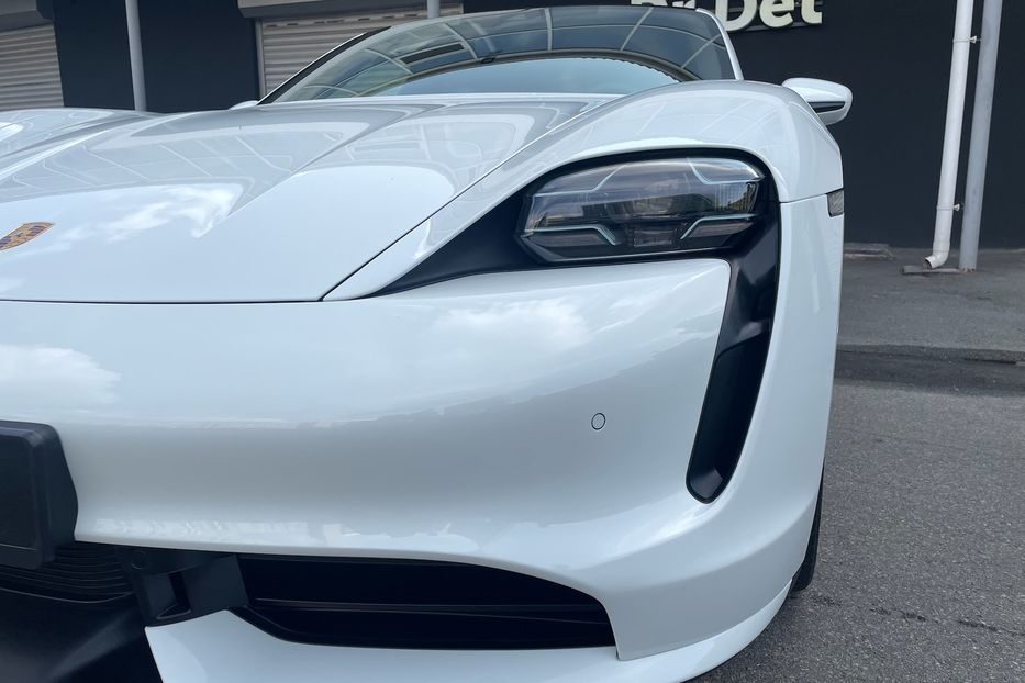Продам Porsche Taycan Turbo 2020 года в Киеве