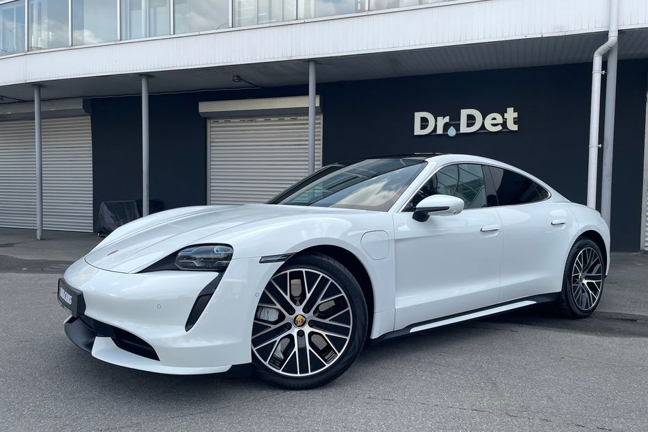 Продам Porsche Taycan Turbo 2020 года в Киеве